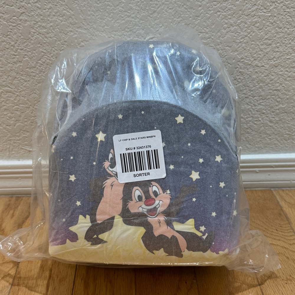 Disney Loungefly Chip and Dale Backpack - Picture 4 of 5